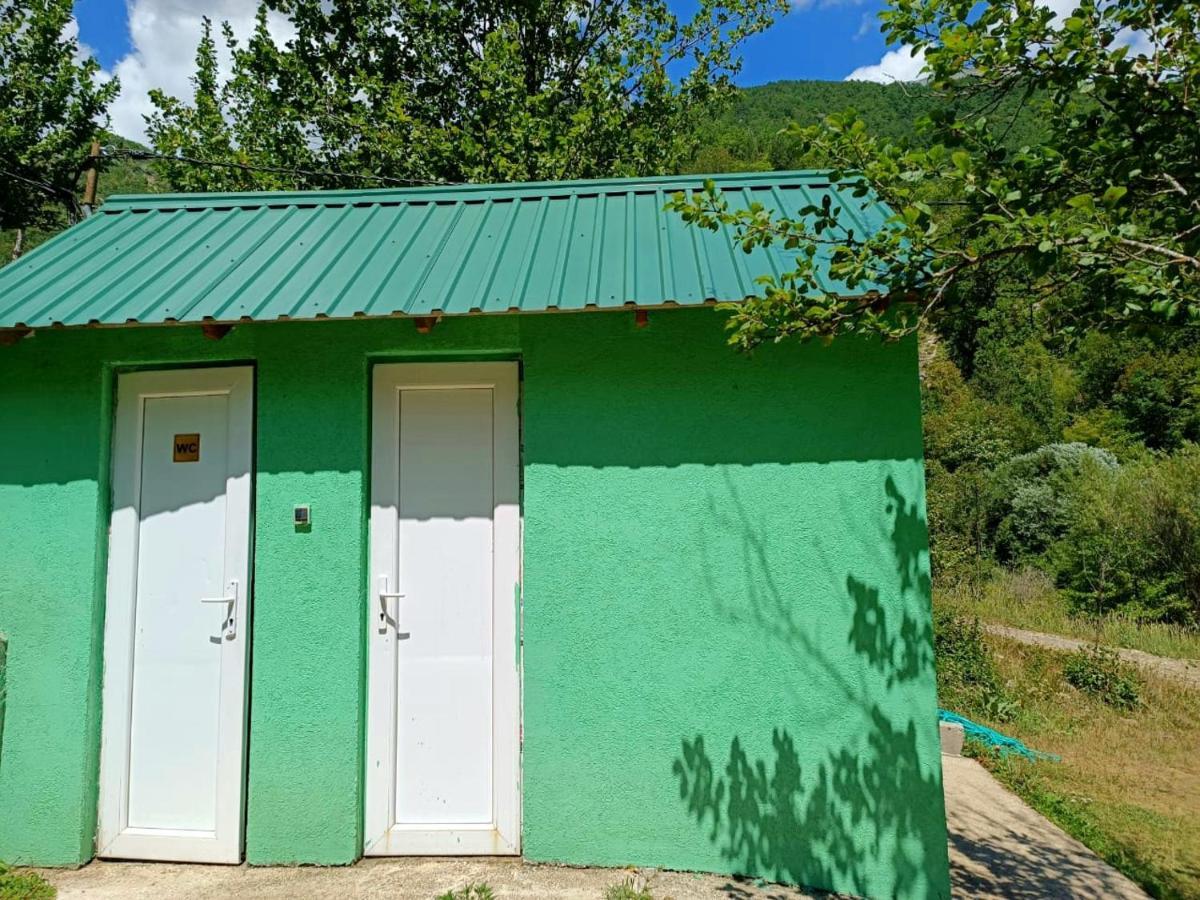 Kamp Vrbnica Hotel Pluzine Exterior photo
